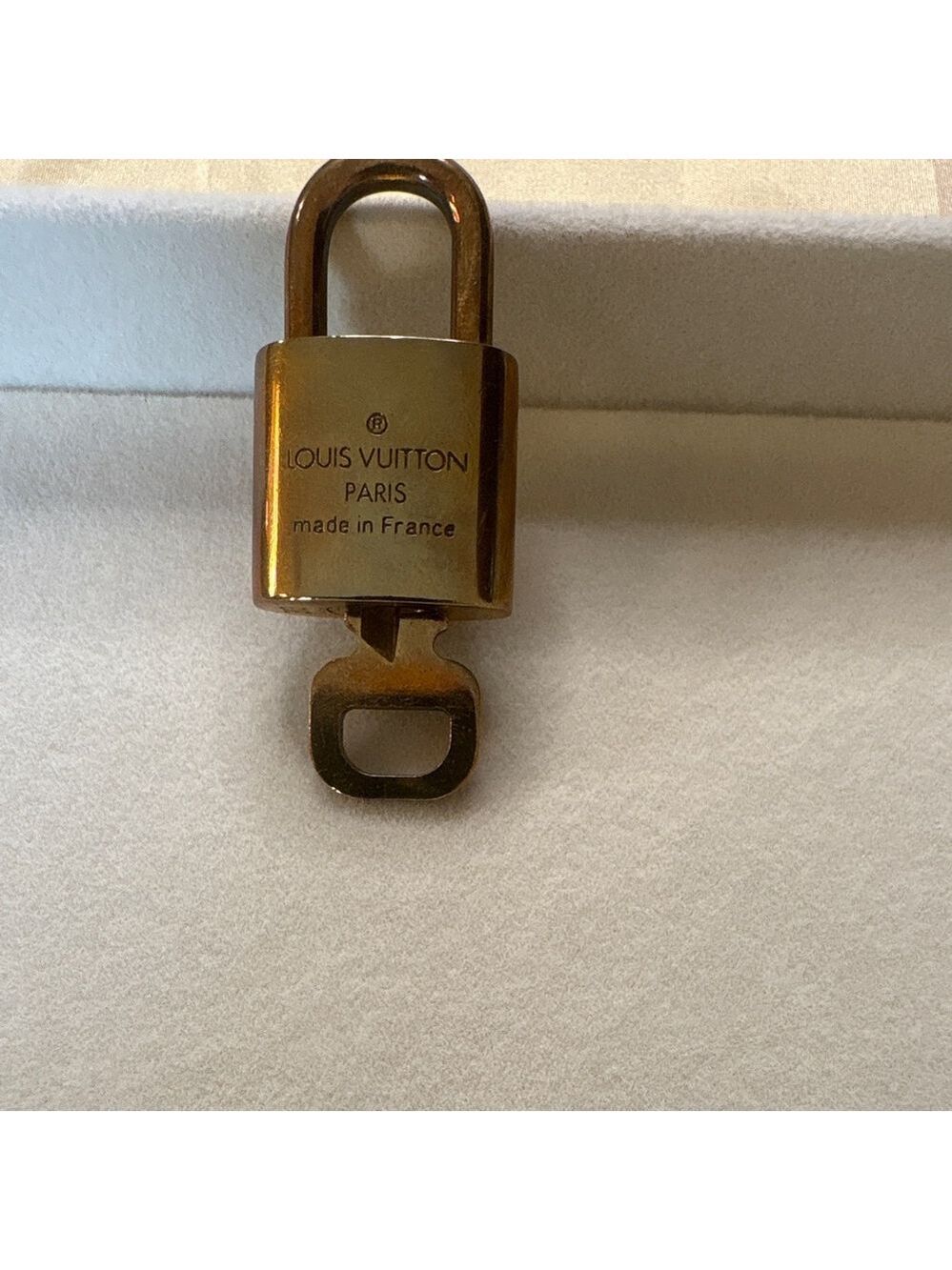Louis Vuitton Gold Tone Padlock & Key 313 One Size
